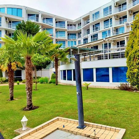 Design Studio In Atlantis Resort&Spa, Burgas Airport Экстерьер фото