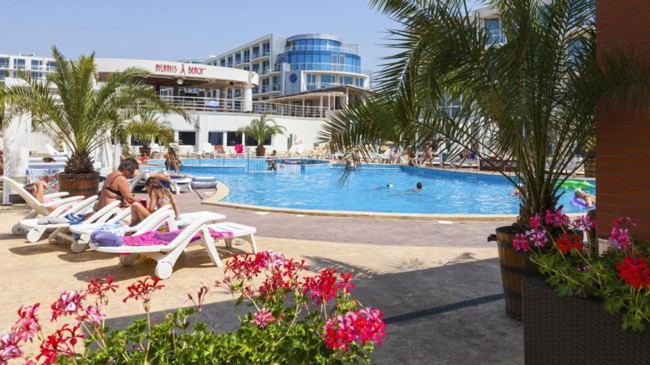 Design Studio In Atlantis Resort&Spa, Burgas Airport Экстерьер фото